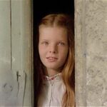PROFONDO-ROSSO girl